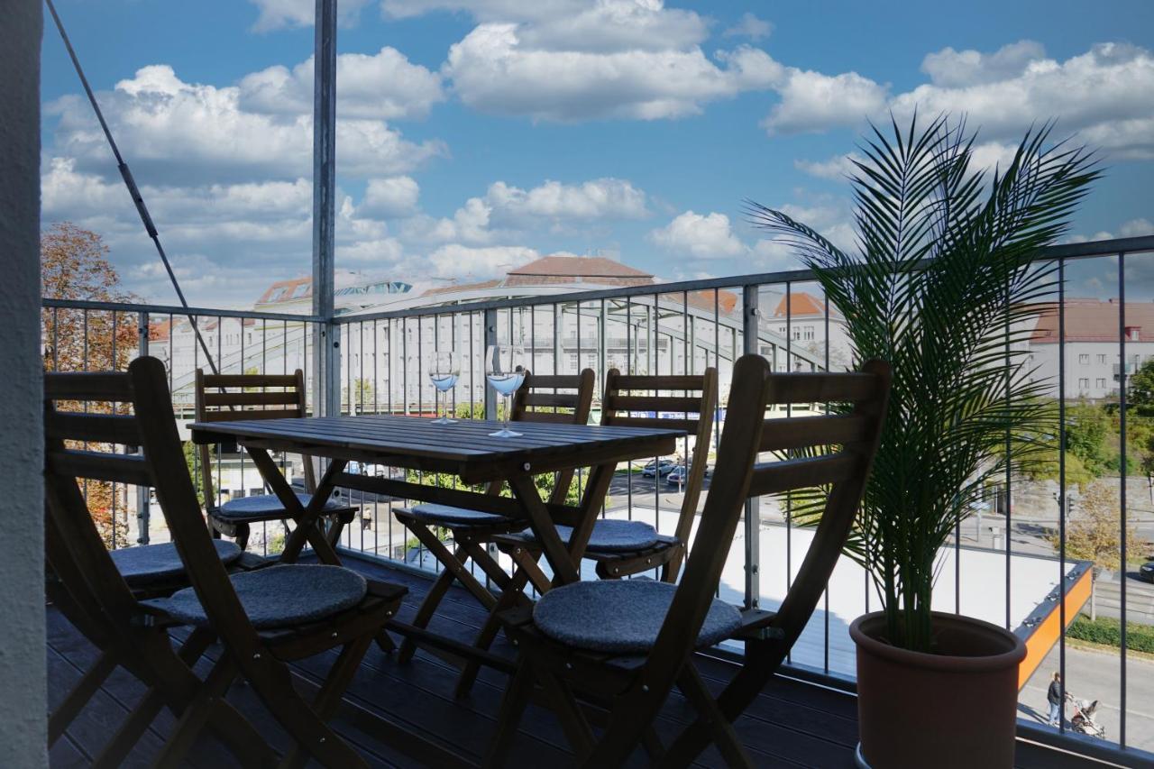 Apartamento Large - Great For Groups - With Balcony Or Terrace Viena
