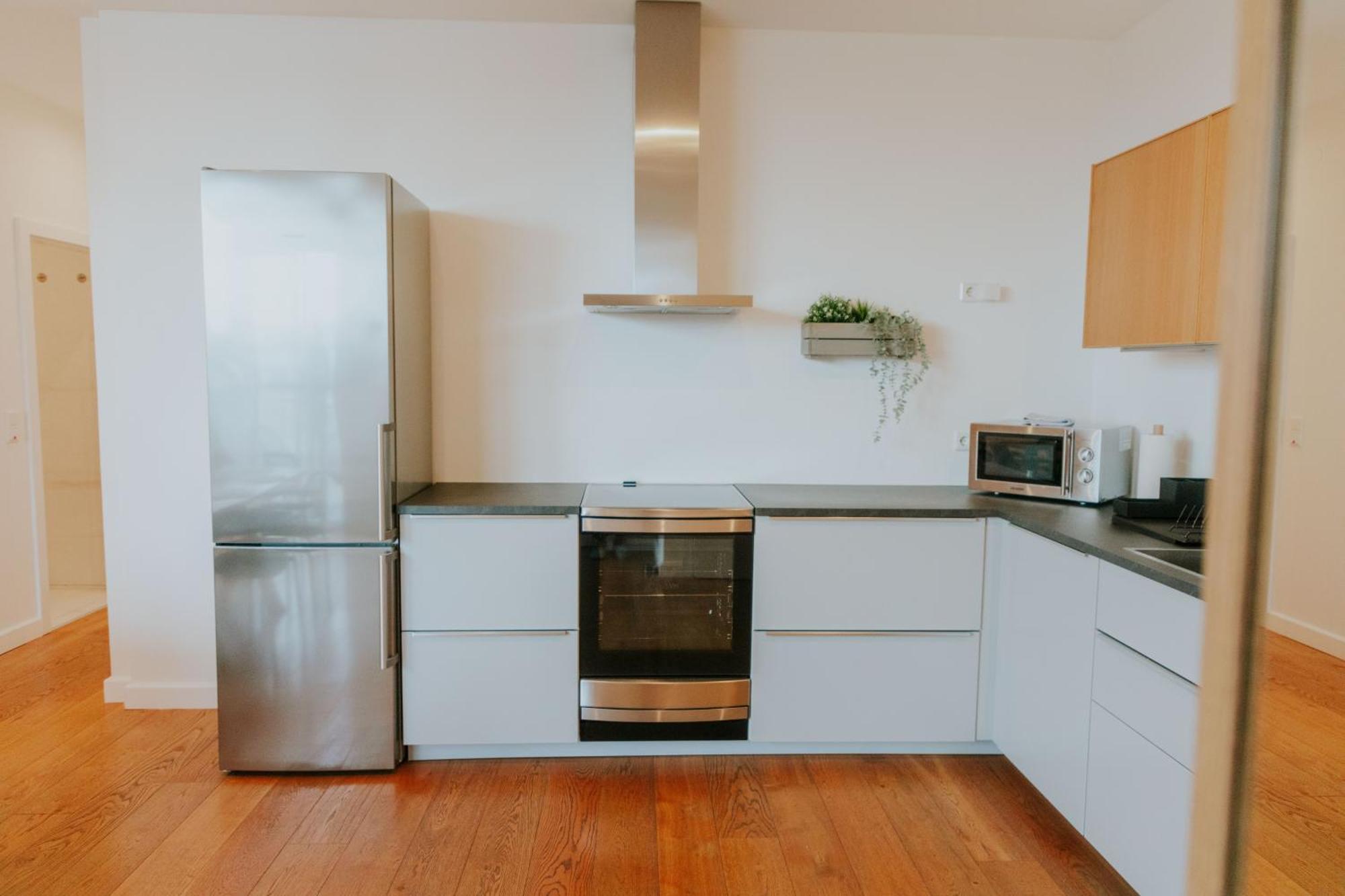 Large - Great For Groups - With Balcony Or Terrace Apartamento Viena