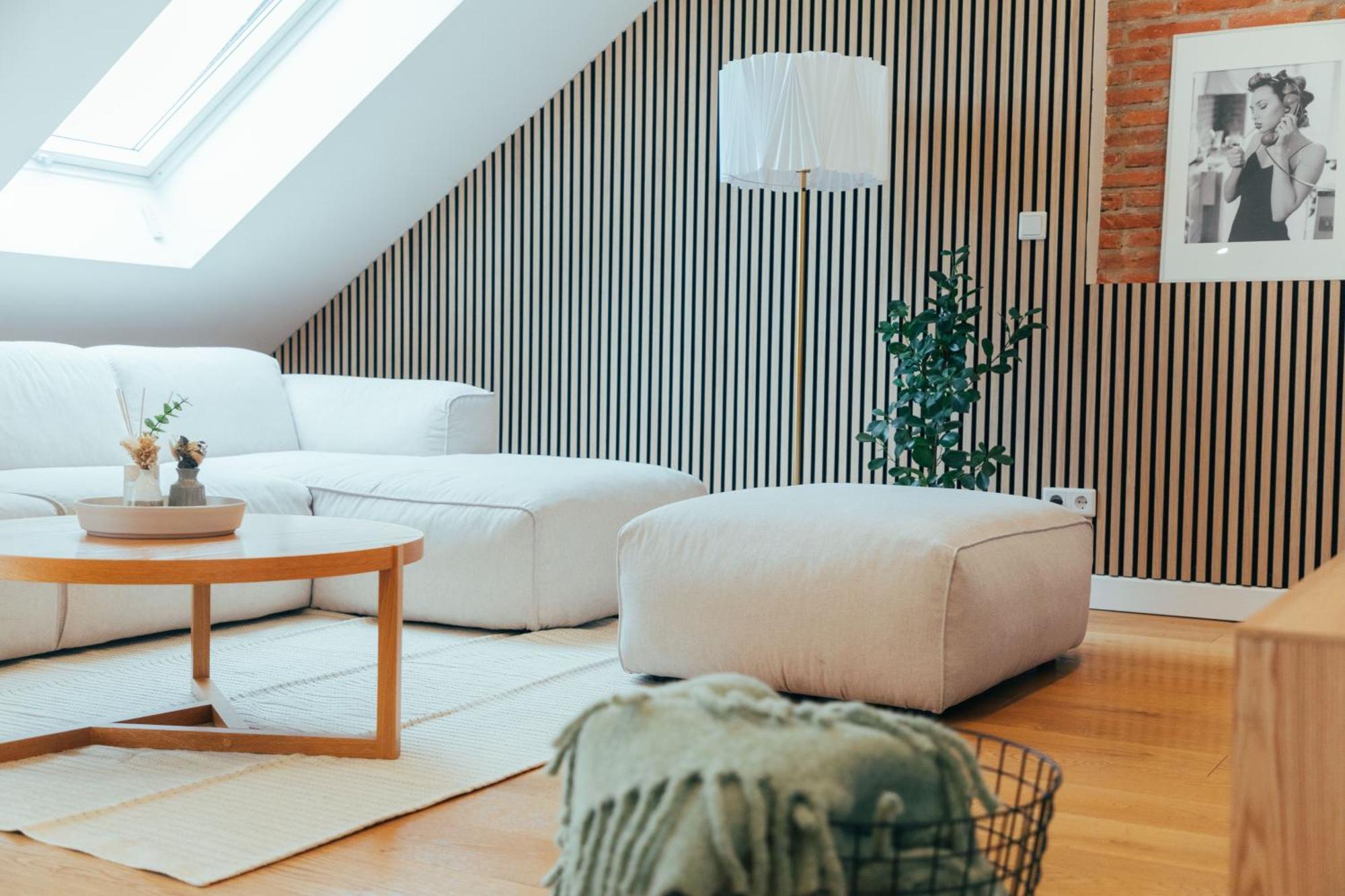 Large - Great For Groups - With Balcony Or Terrace Apartamento *