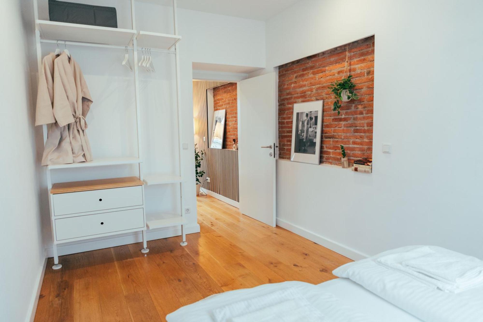 Apartamento Large - Great For Groups - With Balcony Or Terrace Viena