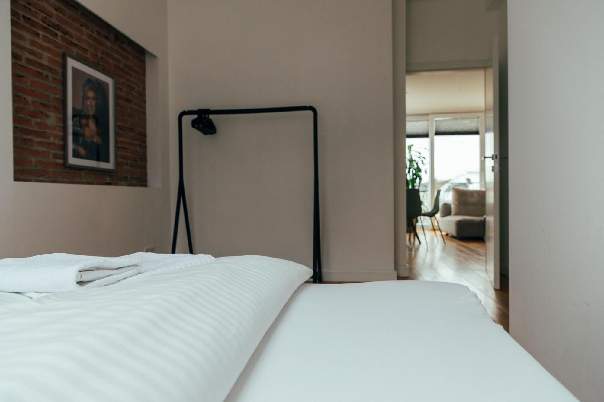Apartamento Large - Great For Groups - With Balcony Or Terrace