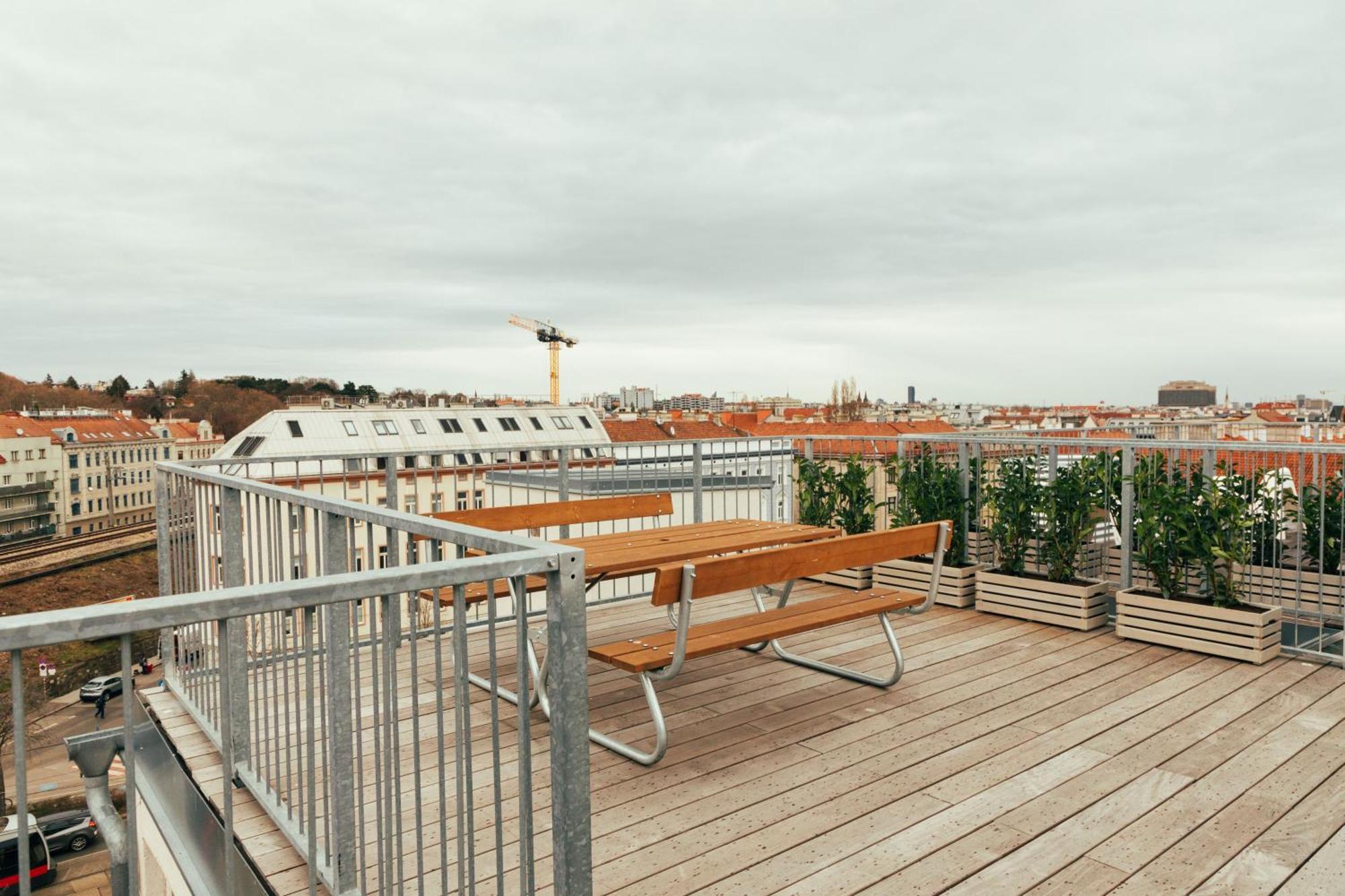 Large - Great For Groups - With Balcony Or Terrace Viena