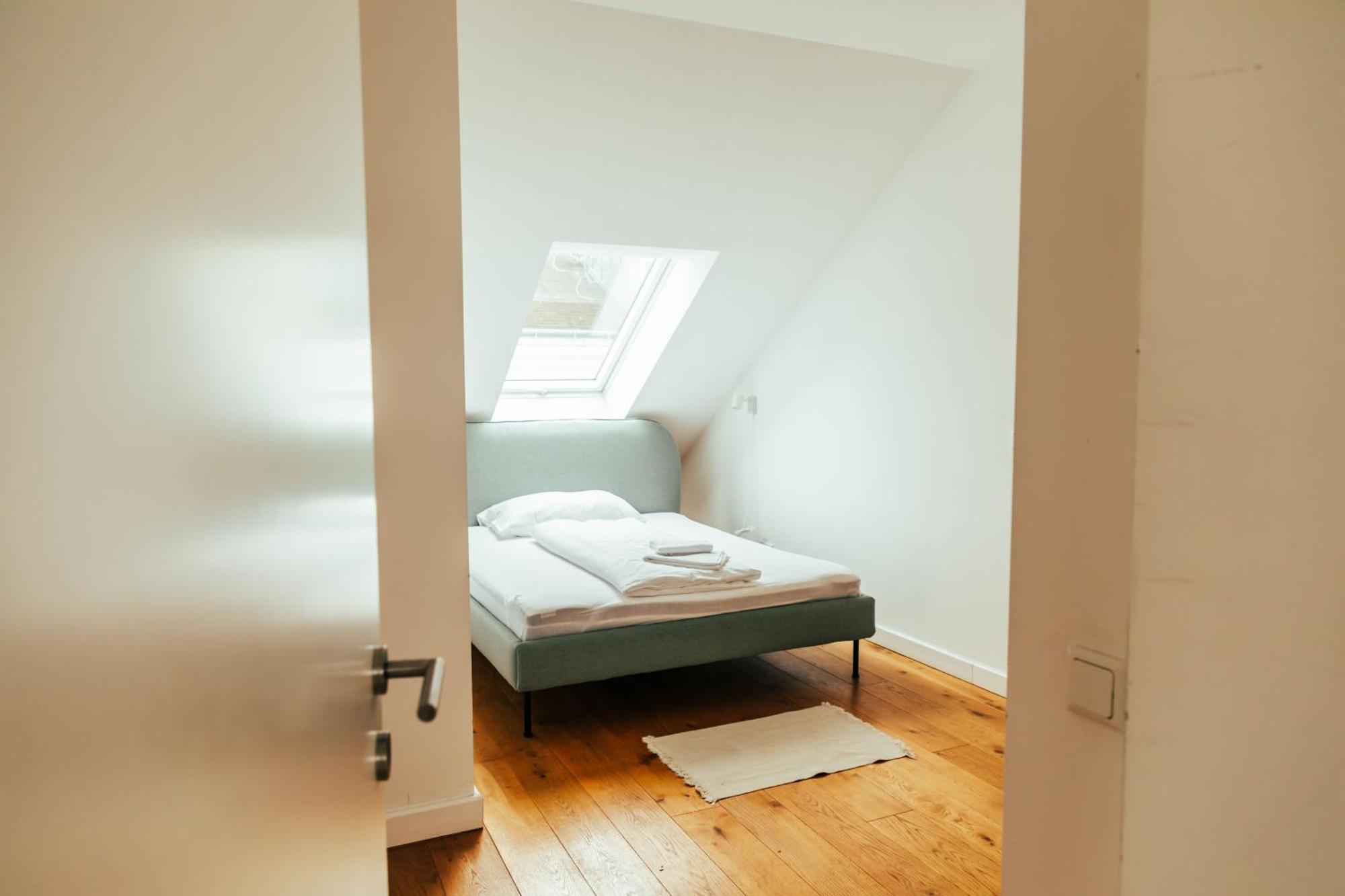 Large - Great For Groups - With Balcony Or Terrace * Viena